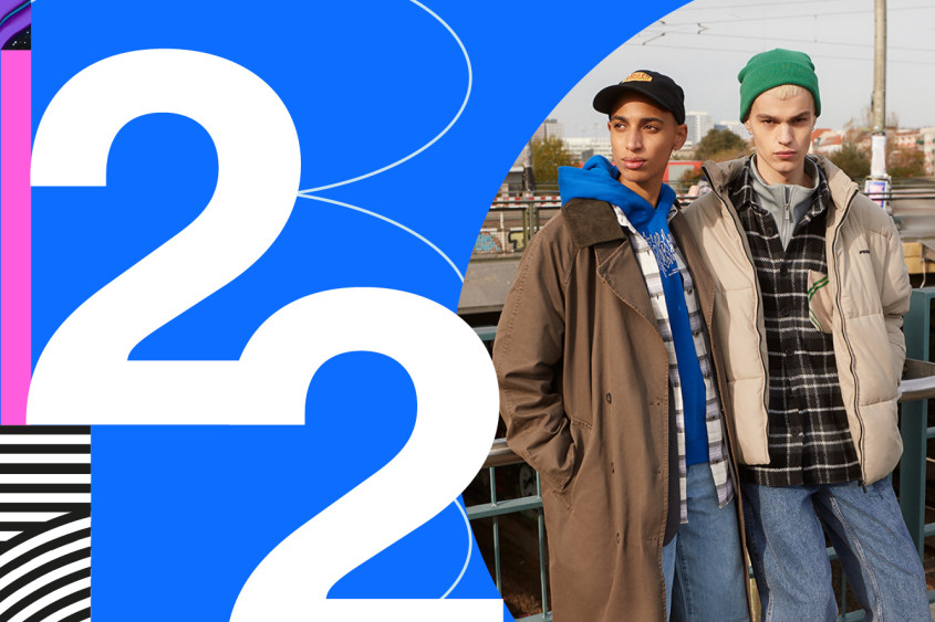 22, two male models outdoors