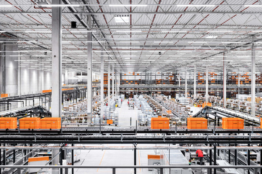 Inside view of a large Fullfilment Center
