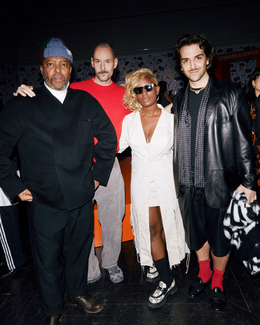 IAMISIGO posing with the jury