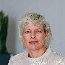 Portrait photo of Stacia Carr
