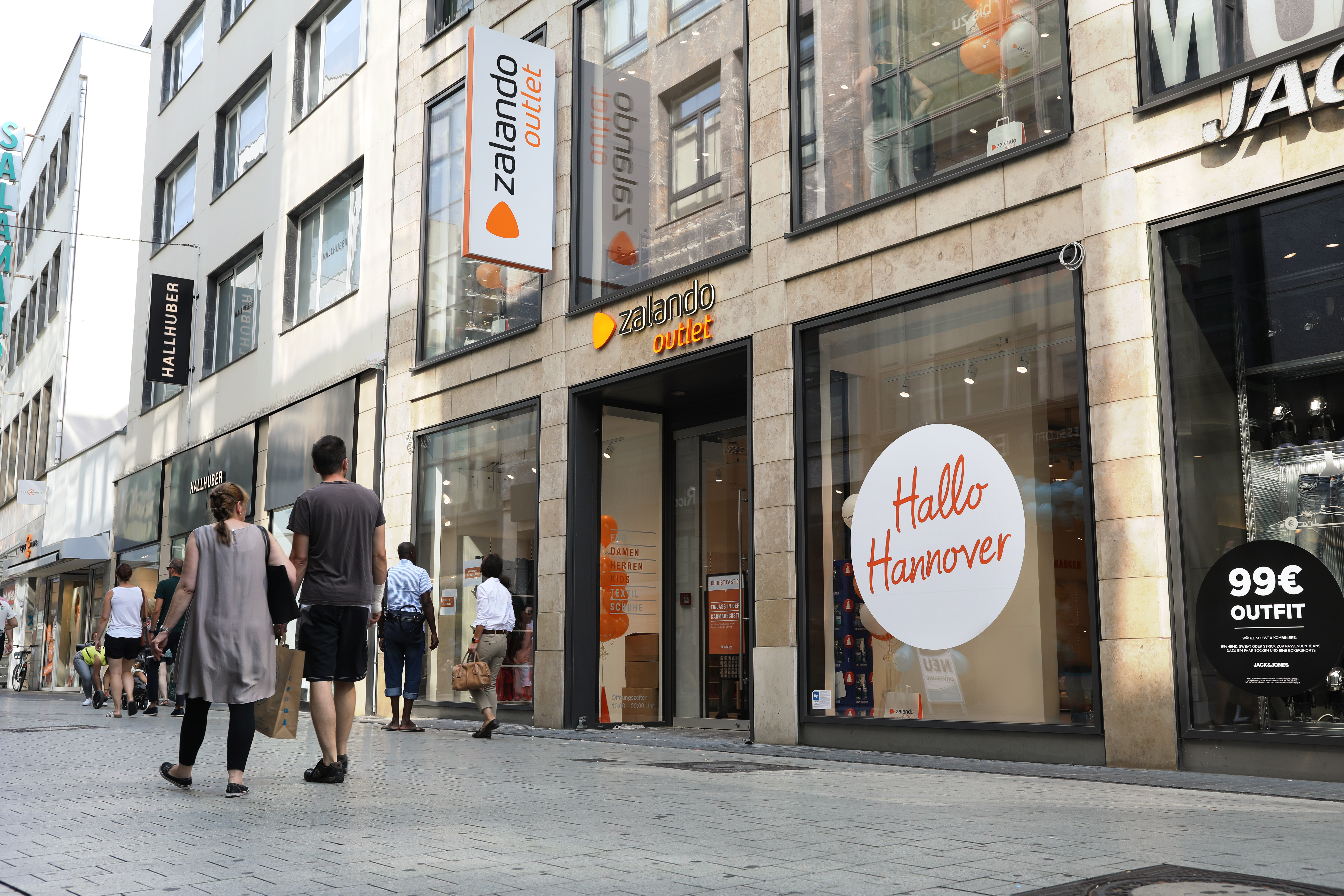 Zalando New Zalando Outlet To Open In Hannover Zalando Corporate