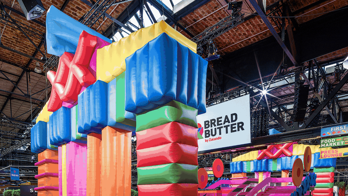 impressions from the Bread and Butter event, ranging from the runway show and small side events to visitors mulling about