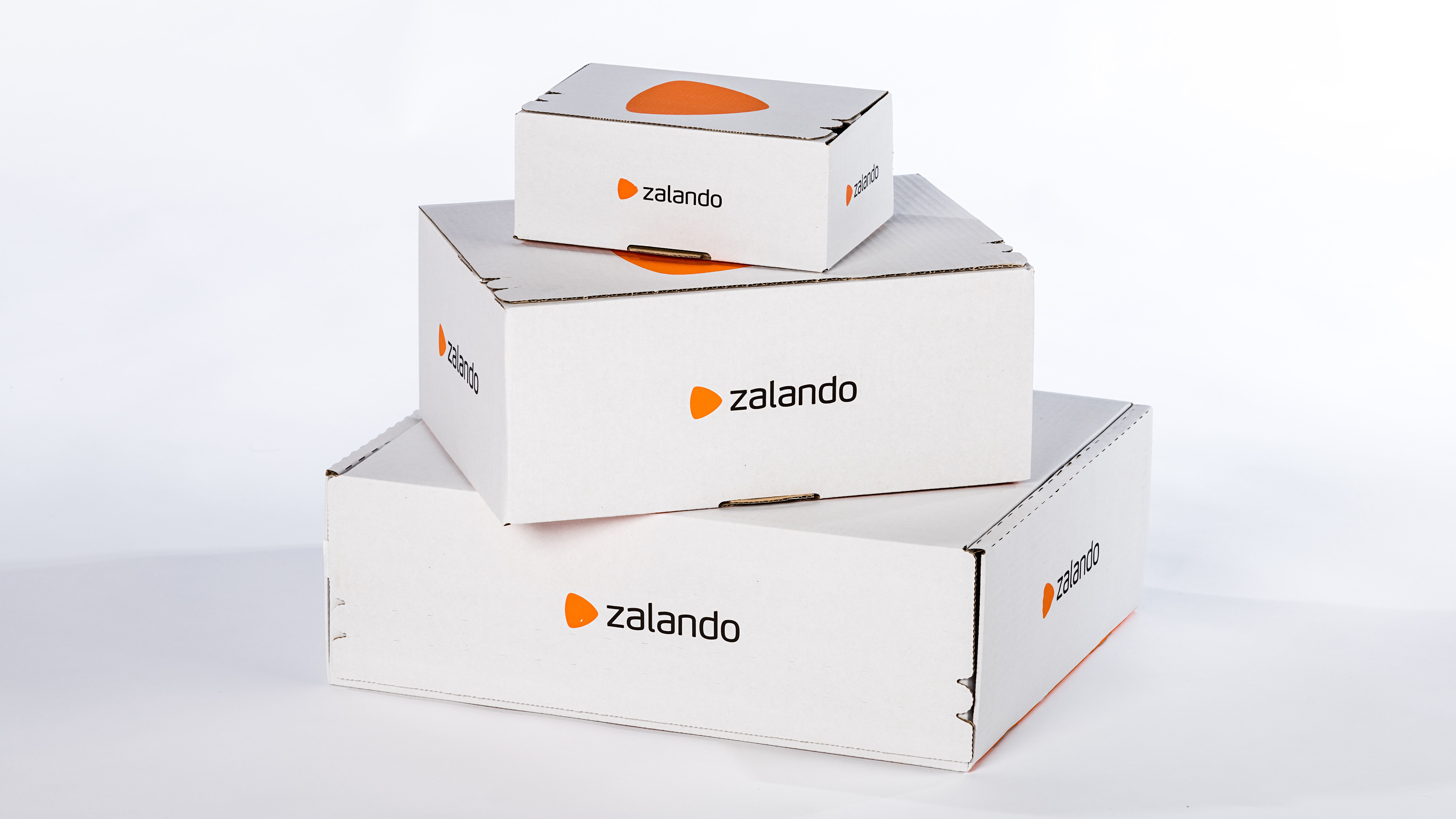 Zalando pl. Заландо. Zalando logo. Logo Заландо.