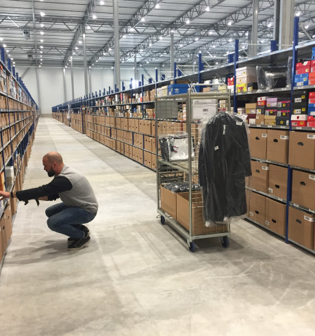 Zalando Logistics: First Parcel Sweden: Pick