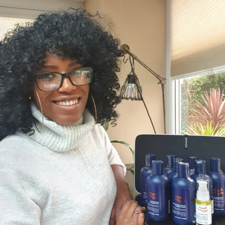 Lina Barker von Aaron Wallace